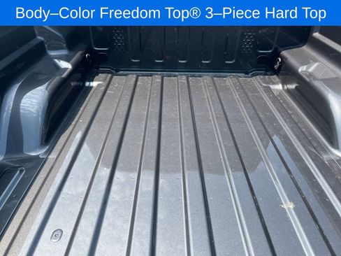 New 2025 Jeep Gladiator Rubicon w/ Convenience Group image 25