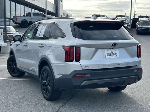 Used 2021 Kia Sorento S AWD/4WD image 4