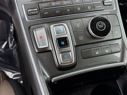 Certified 2023 Hyundai Santa Fe SEL FWD image 18