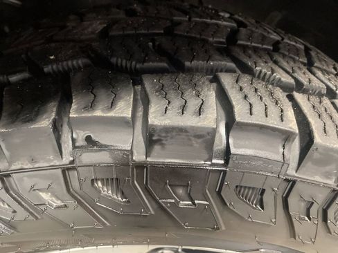 Used 2019 RAM 1500 Rebel image 30