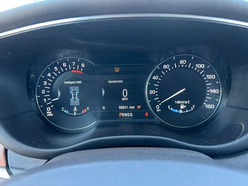 Used 2019 Lincoln MKC Reserve w/ MKC Climate Package AWD/4WD image 17