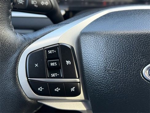 Certified 2023 Ford Explorer XLT w/ Equipment Group 202A image 21