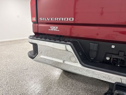 Used 2024 Chevrolet Silverado 2500 LTZ w/ LTZ Plus Package image 35