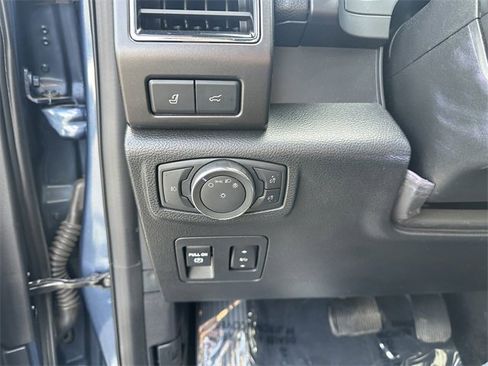 Certified 2019 Ford Expedition Limited w/ Equipment Group 303A image 31