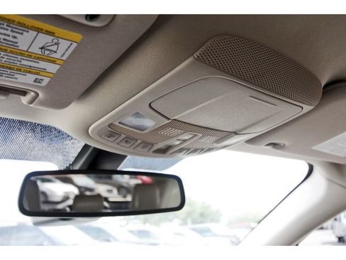 Used 2019 Lincoln MKC Reserve w/ MKC Technology Package FWD image 22
