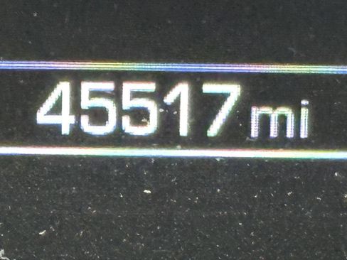 Used 2019 GMC Acadia SLT w/ Black Edition image 13