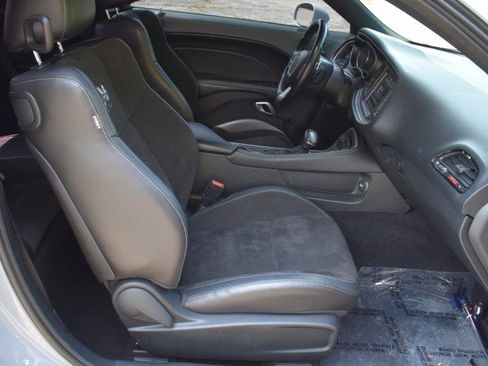 Used 2021 Dodge Challenger R/T Scat Pack w/ Plus Package RWD image 32