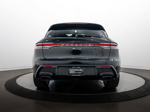 Certified 2026 Porsche Macan AWD/4WD image 6