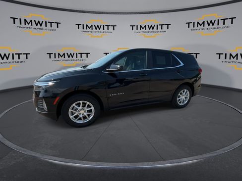 Used 2024 Chevrolet Equinox LT image 4