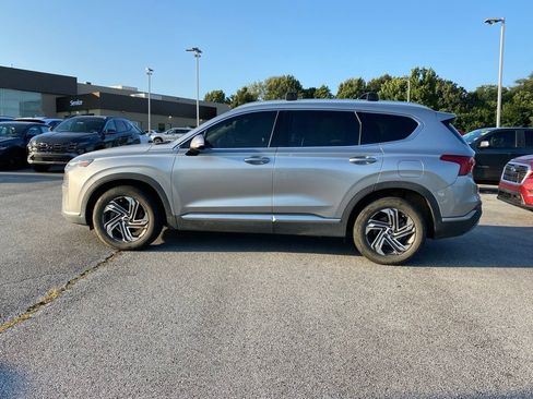 Used 2022 Hyundai Santa Fe SEL w/ Convenience + Premium Package FWD image 4