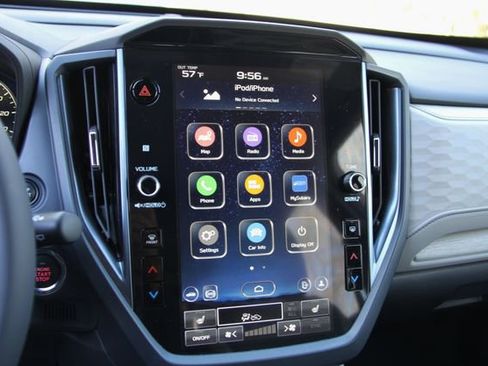 Used 2025 Subaru Forester Limited AWD/4WD image 25