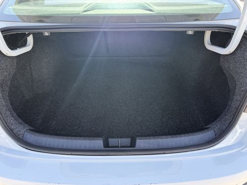 Used 2025 Volkswagen Jetta Sport FWD image 29