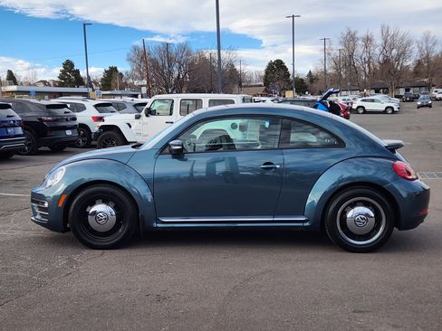 Used 2018 Volkswagen Beetle 2.0T Coast image 3