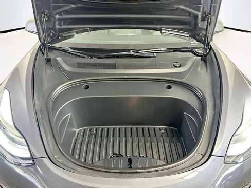 Used 2023 Tesla Model 3 Standard Range image 35