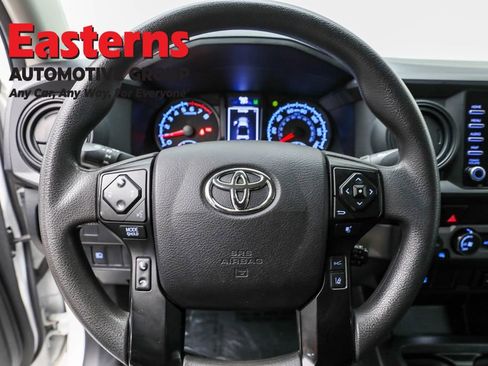 Used 2022 Toyota Tacoma SR w/ SR Convenience Package image 10