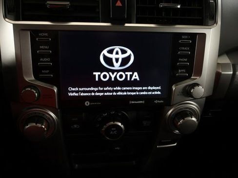 Used 2020 Toyota 4Runner SR5 Premium image 19