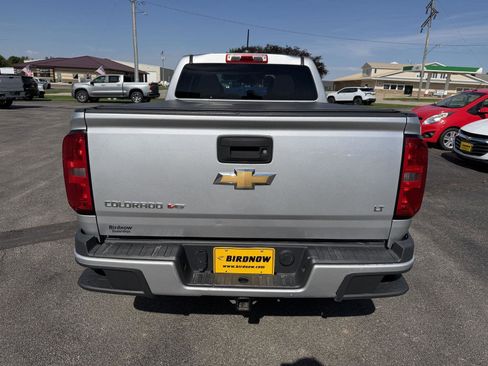 Used 2017 Chevrolet Colorado LT AWD/4WD image 8