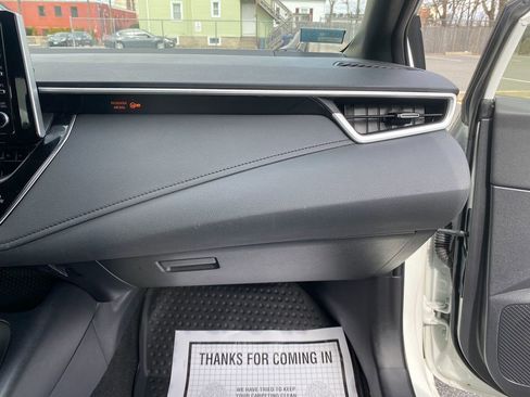 Used 2021 Toyota Corolla SE image 28