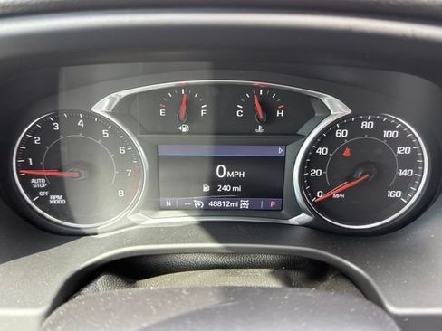 Used 2022 GMC Acadia SLE w/ Infotainment Package AWD/4WD image 5