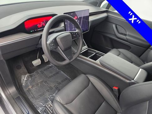 Used 2024 Tesla Model X Base image 10