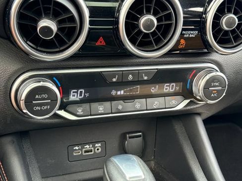 Used 2021 Nissan Sentra SR w/ SR Premium Package FWD image 31