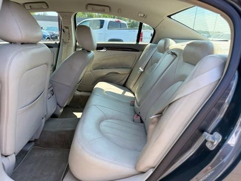 Used 2011 Buick Lucerne CXL FWD image 13