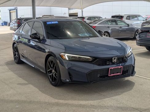 Certified 2025 Honda Civic Sport image 3