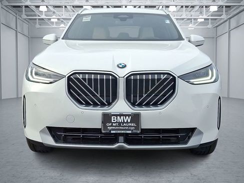 Certified 2025 BMW X3 xDrive30i image 2