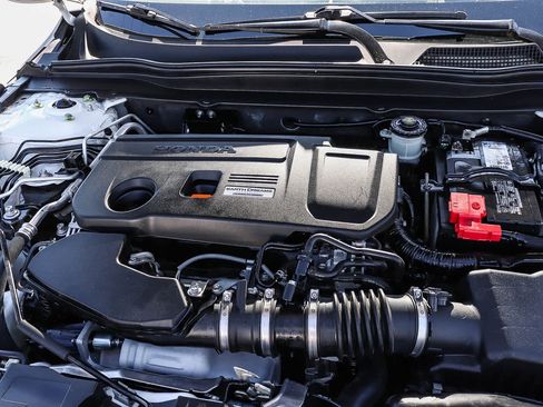 Used 2018 Honda Accord Touring image 30