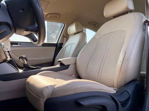 Used 2015 Hyundai Sonata SE FWD image 26