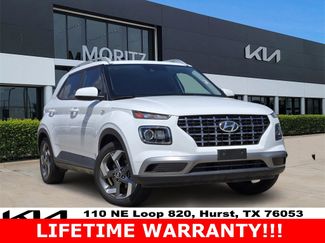 Used 2022 Hyundai Venue SEL image 1