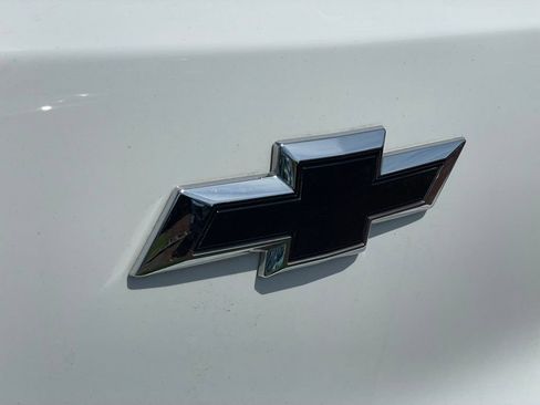 Used 2023 Chevrolet TrailBlazer RS w/ Convenience Package FWD image 30
