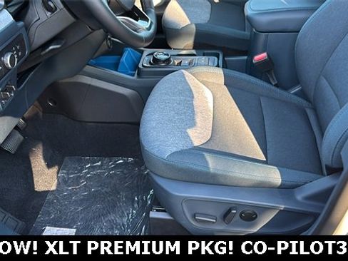 New 2025 Ford Maverick XLT w/ XLT Luxury Package image 22