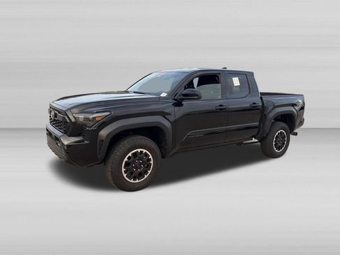 Used 2025 Toyota Tacoma TRD Off-Road AWD/4WD image 9