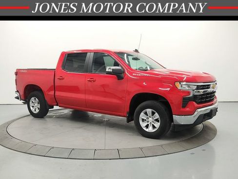 Used 2025 Chevrolet Silverado 1500 LT AWD/4WD image 1