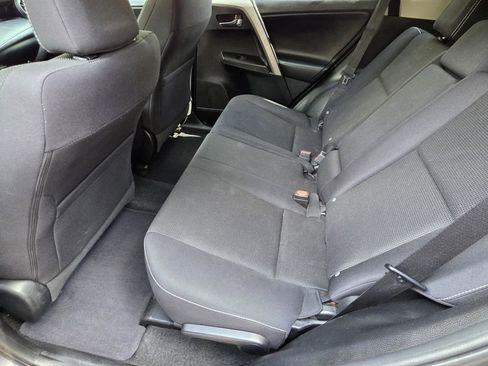 Used 2018 Toyota RAV4 XLE w/ Plus Extra Value Package image 9