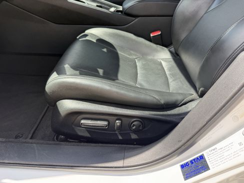 Used 2024 Honda Accord Sport image 29