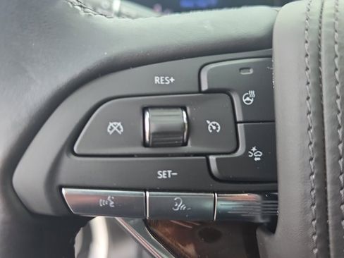 Certified 2023 Cadillac Escalade ESV Sport Platinum image 18