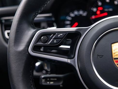 Used 2021 Porsche Macan AWD/4WD image 20