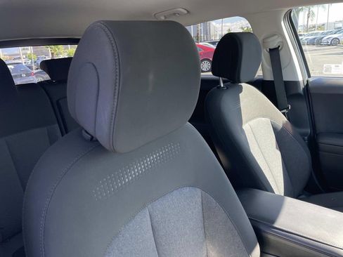 Certified 2025 Hyundai Ioniq 5 SE image 28