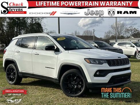 New 2026 Jeep Compass Latitude AWD/4WD image 1
