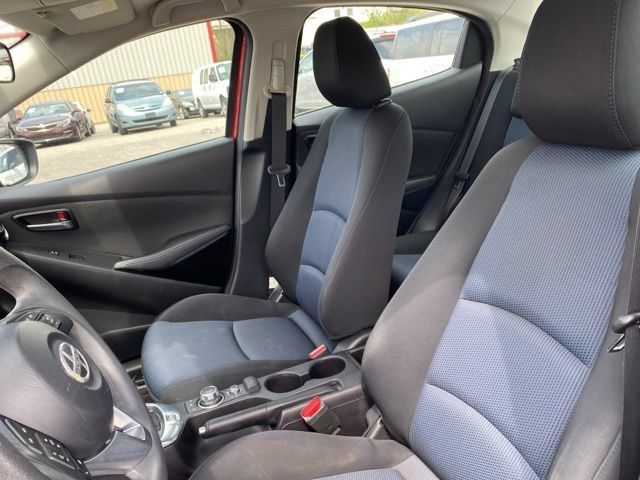 Used 2016 Scion iA FWD image 10