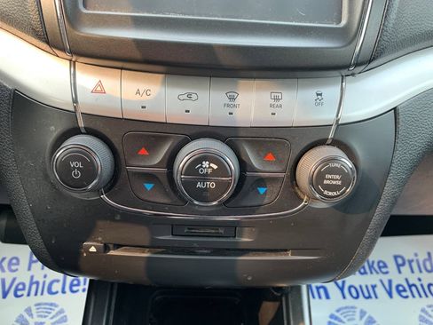 Used 2014 Dodge Journey SXT w/ Quick Order Package 22C FWD image 25
