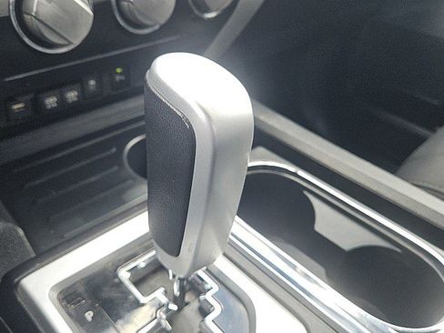 Used 2021 Toyota Tundra SR5 w/ Convenience Package RWD image 14