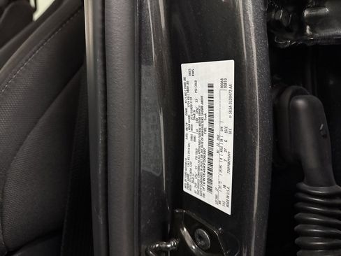 Used 2019 Ford F150 XLT w/ Equipment Group 302A Luxury image 60