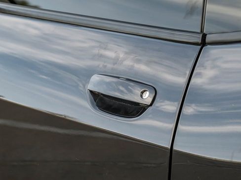 Used 2019 Dodge Challenger SRT Hellcat Redeye image 42