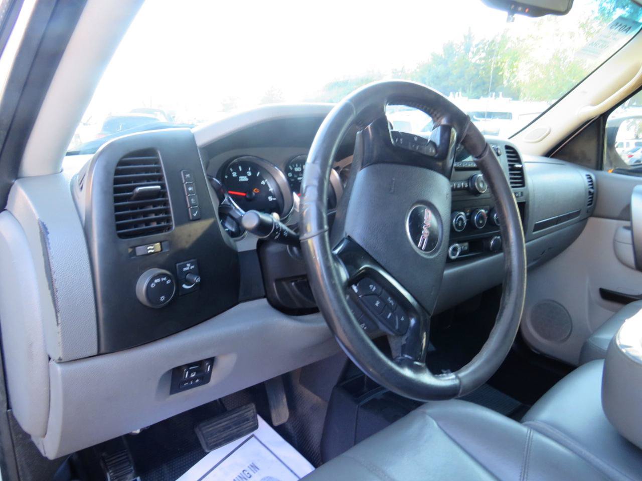 Used 2012 GMC Sierra 2500 W/T AWD/4WD image 7