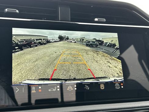 New 2026 GMC Sierra 1500 AT4 w/ AT4 Premium Package AWD/4WD image 26