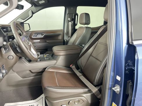 Used 2025 GMC Sierra 1500 Denali w/ Technology Package image 18