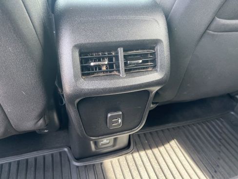 Used 2019 Chevrolet Equinox LT AWD/4WD image 19
